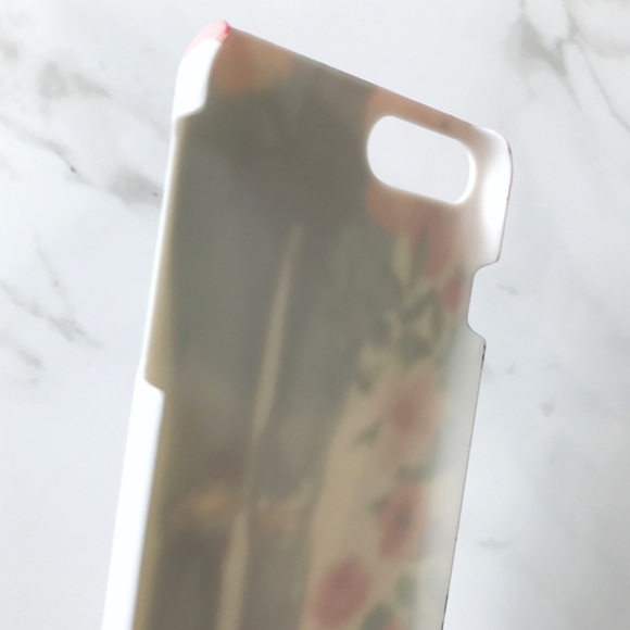 NEW iPhone 6/6+/7/8/7+/8+ Floral Torn Jeans Case - Picture 3 of 4